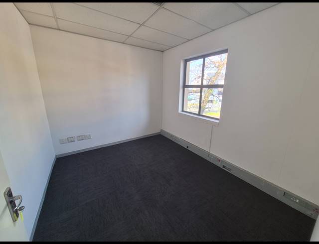 673M² OFFICE TO LET IN MORNINGSIDE